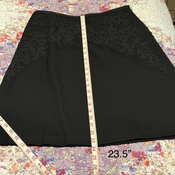 Liz Claiborne Limited Edition Black Skirt Size: 4 - Picture 10 of 10